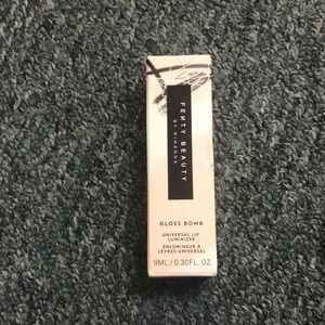 Fenty Glow Lip Gloss